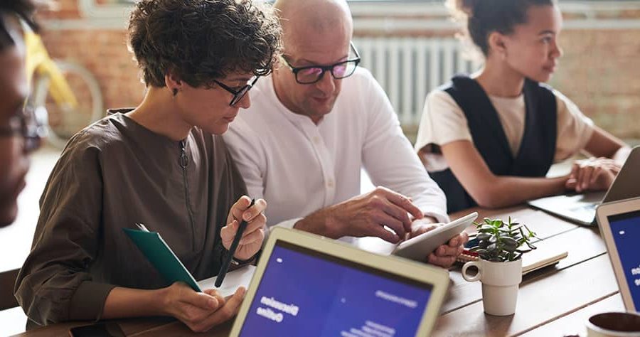 Ausländische Fachkräfte und Azubis in deutschen Unternehmen